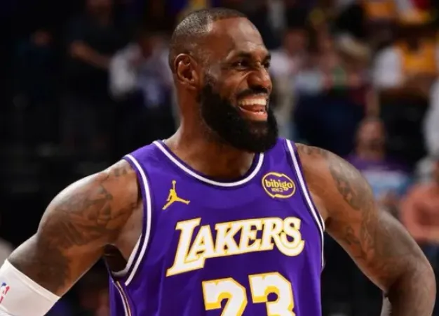 明日战鹈鹕！詹姆斯职业生涯对阵蔡恩-威廉森战绩9胜1负