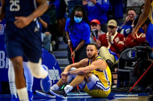 必一运动-近2场41投仅8中 状态低迷 库里到底出了什么问题？