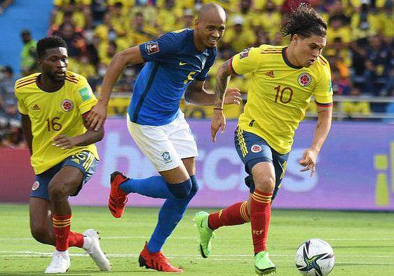 必一体育官网-政策放宽+合伙包机 英超终于化解“南美红名危机”？